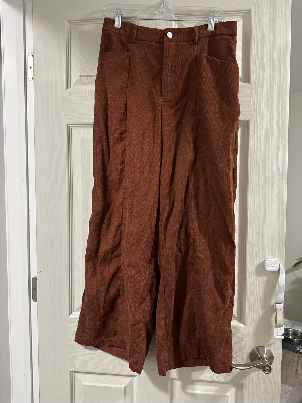 Women’s Wide-Leg Corduroy Pants - Brown